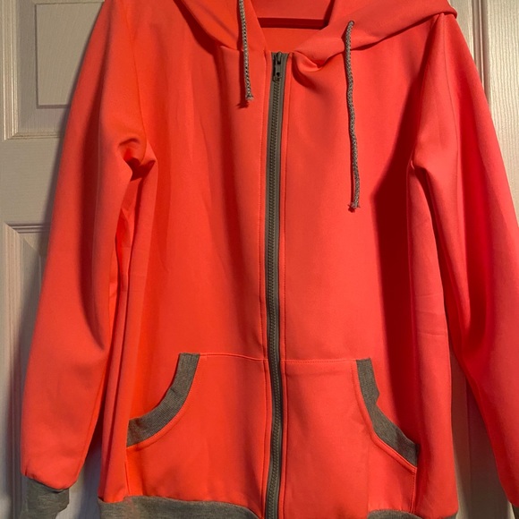 Sweatshirt - Picture 5 of 5